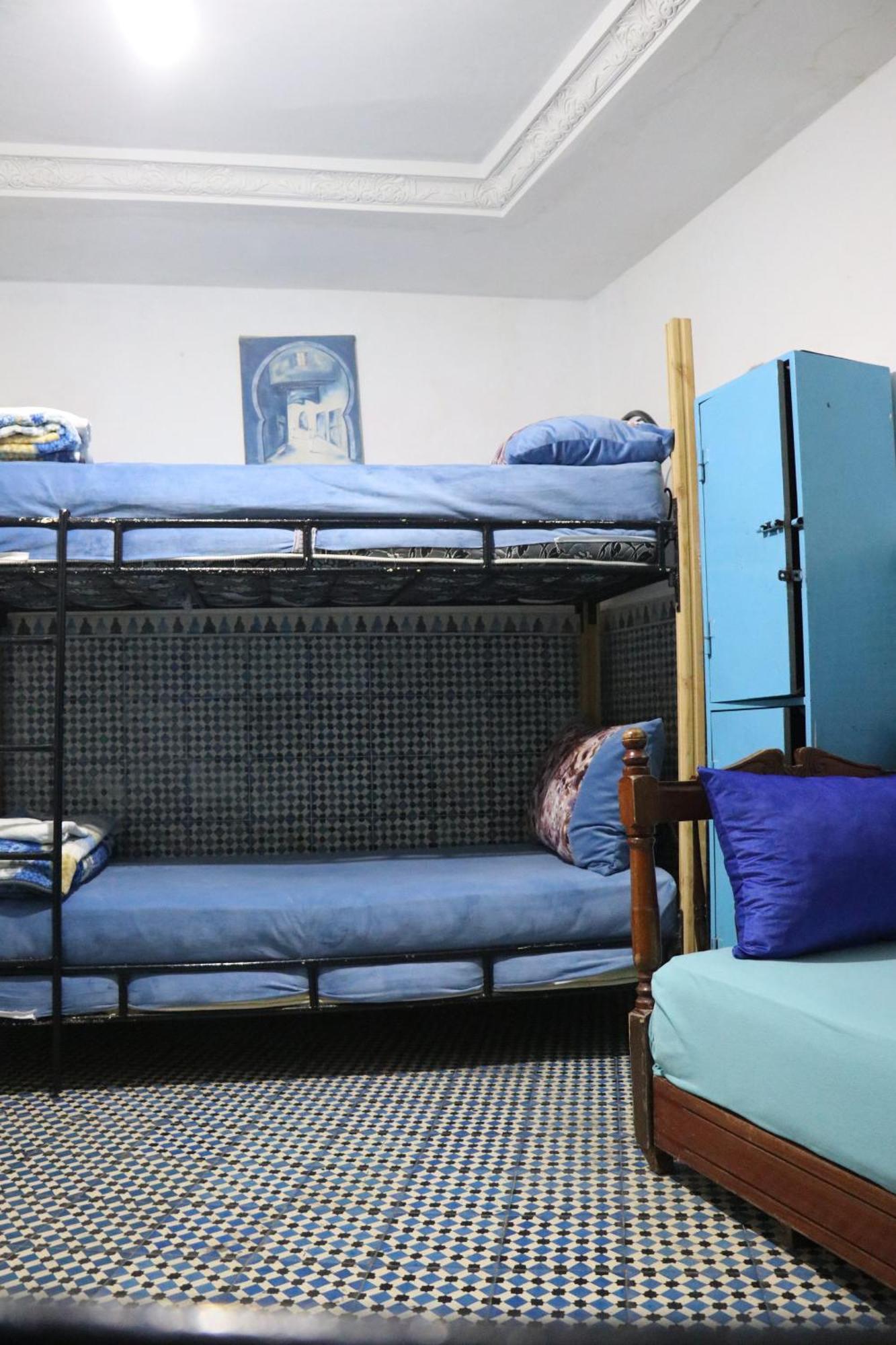 הוסטל אסאוירה White And Blue מראה חיצוני תמונה